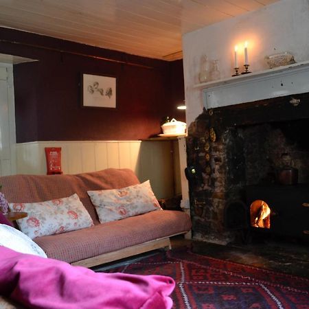 New Inn Brilley Whitney Экстерьер фото
