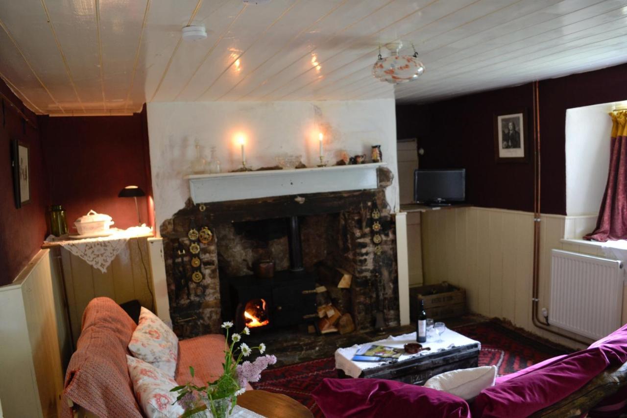 New Inn Brilley Whitney Экстерьер фото